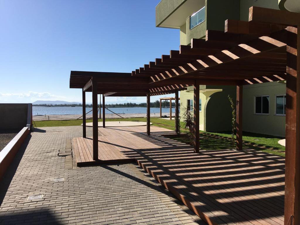Flat Com Praia Privativa E Lazer Total Em Arraial Arraial do Cabo Eksteriør billede