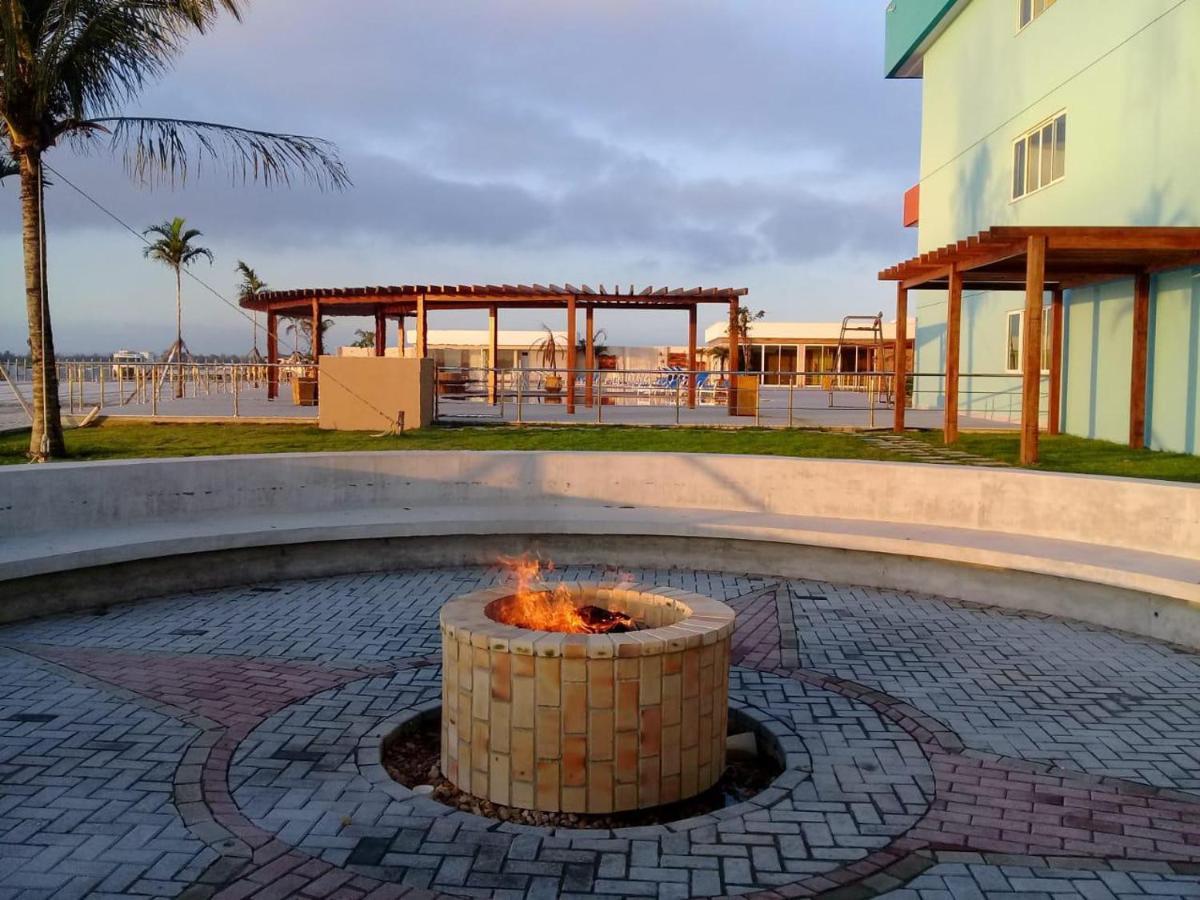 Flat Com Praia Privativa E Lazer Total Em Arraial Arraial do Cabo Eksteriør billede